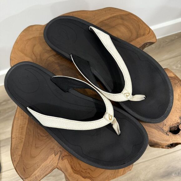 Olukai Kulapa Kai Black/White Flip Flop Sandals Women Size 9 US - Picture 2 of 7